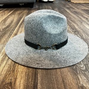 Gigi Pip Scottie Fedora